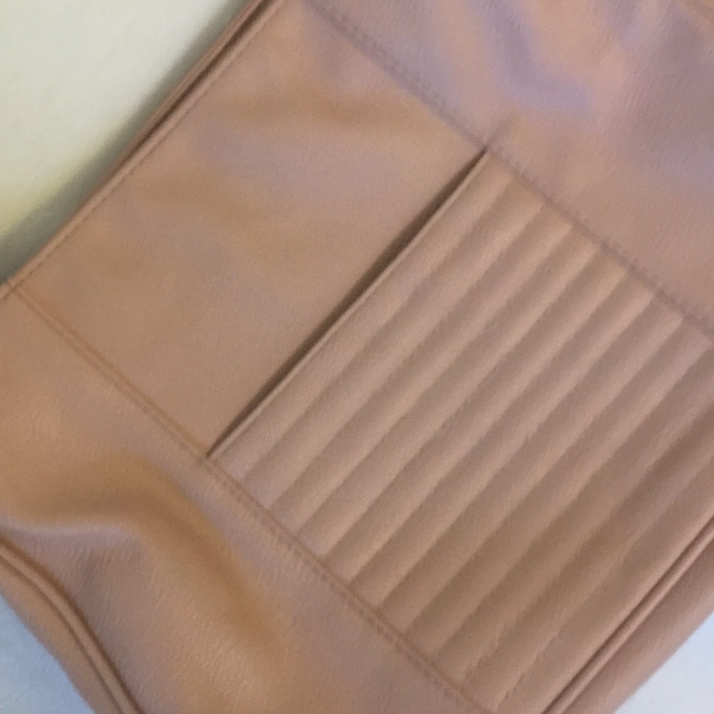 Bag - Picture 2 of 4